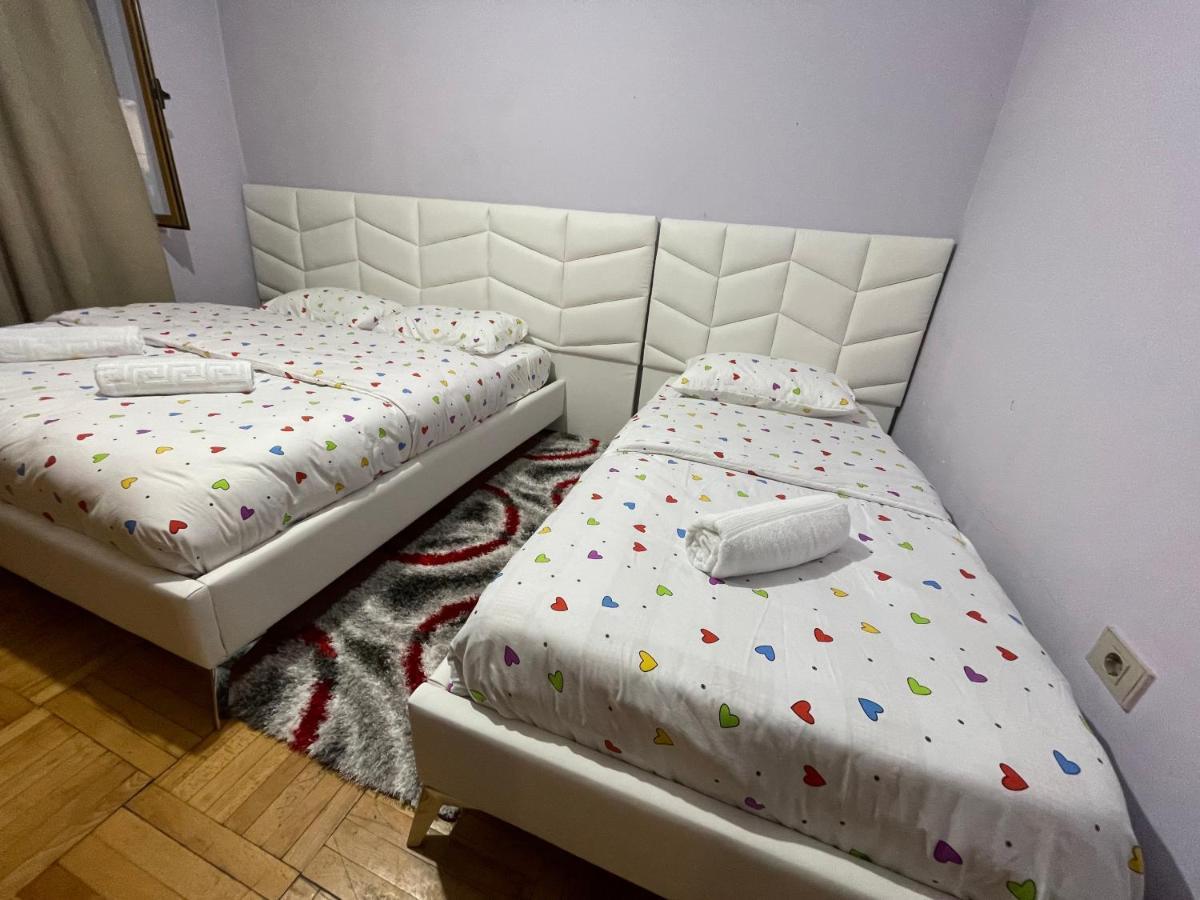 Main Square Tirana Apartment Bagian luar foto