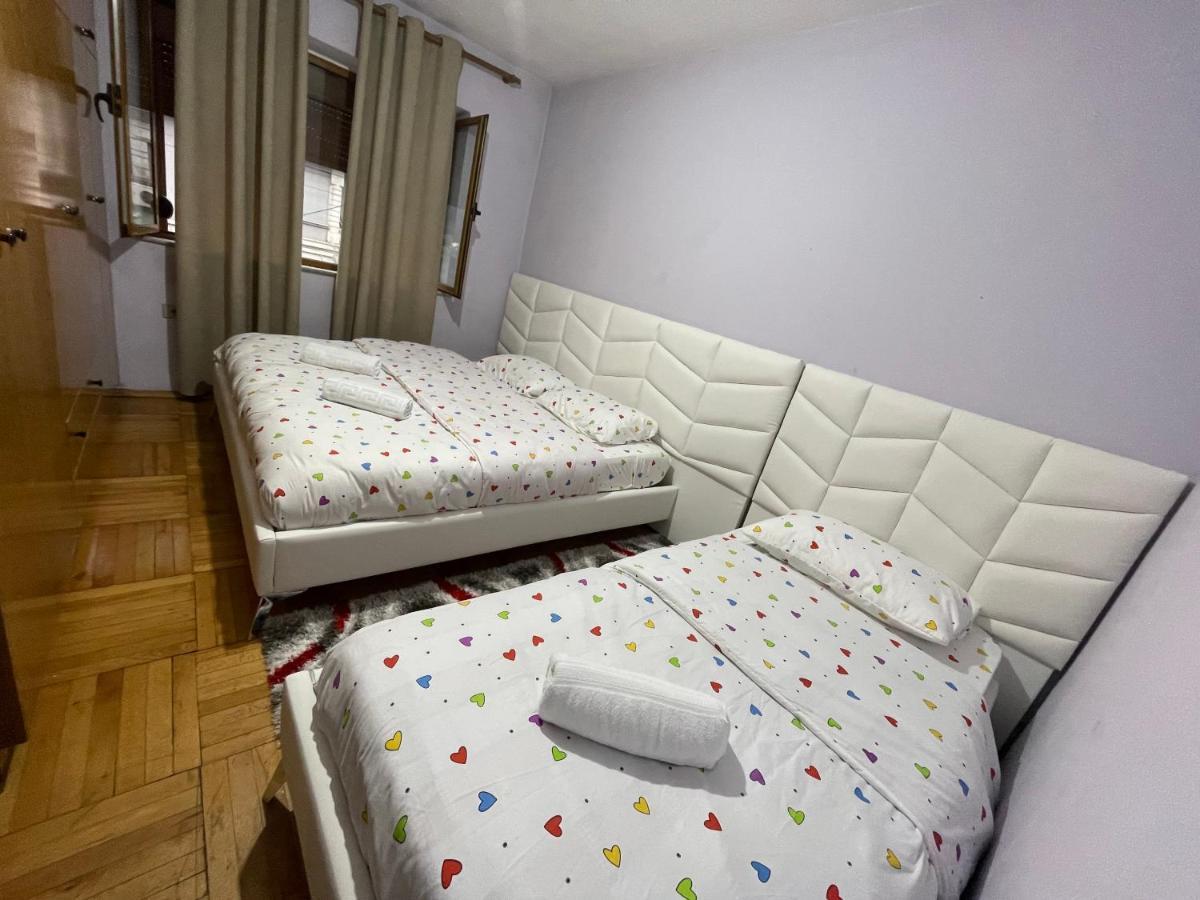 Main Square Tirana Apartment Bagian luar foto