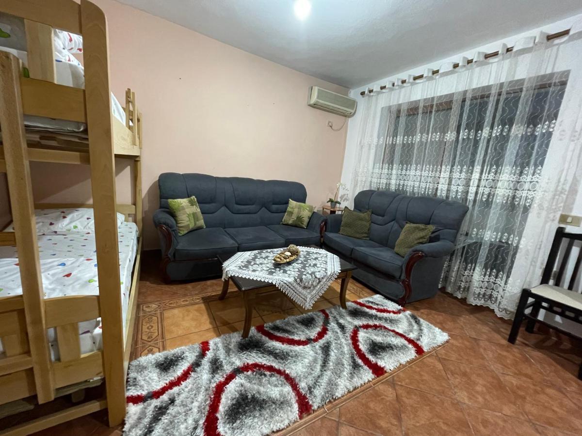 Main Square Tirana Apartment Bagian luar foto